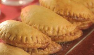 Panzerotti con noci e canditi