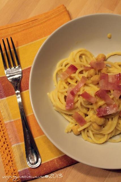 Spaghettoni con crema di ceci e speck