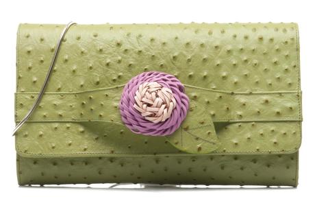 minna-parikka-pompom-clutch