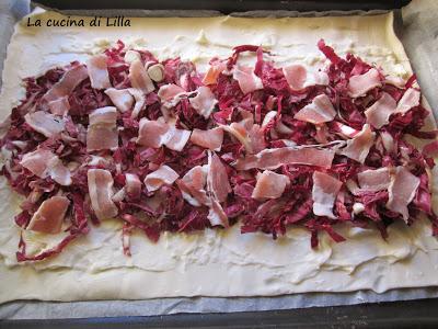 Torte salate: Strudel radicchio, stracchino e pancetta