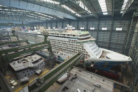 NORWEGIAN CRUISE LINE: LA NUOVA AMMIRAGLIA LASCIERÀ IL CANTIERE NAVALE MARTEDÌ PROSSIMO