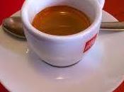 Quando offrire caffè migliora giornata