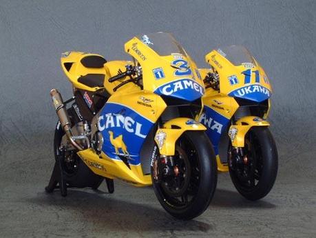 Honda RC 211V Team Honda Pons 2003 by Garage467 Connection (Tamiya)