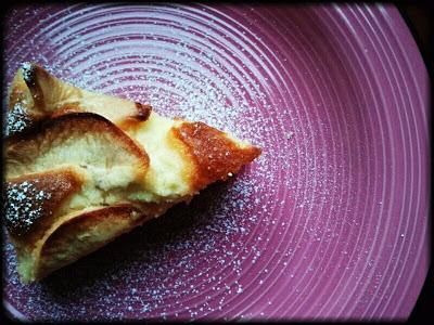 TORTA DI MELE IN CREMA DI LIMONE.