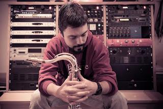 Leonardo Radicchi, Riot