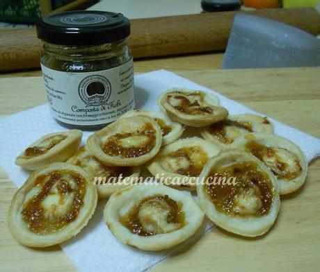 Tartellette con Composta di Fichi e Gorgonzola