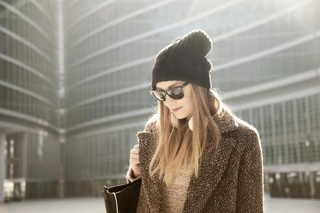 OUTFIT 1 - 2 SWEATERS OUTFIT 1 - 2 SWEATERS