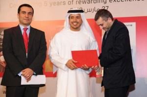 Rabee Jaber, il primo da sinistra, durante la cerimonia di premiazione dell'Arabic Booker 2012 ad Abu Dhabi