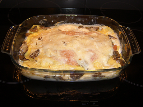 Pasticcio prosciutto, funghi e fontina