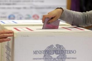 Exit poll, Bersani avanti a Camera e Senato