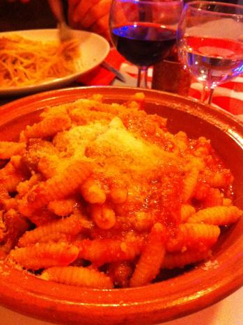 Gastronomie régionale: un repas typique de Sardaigne – Gastronomia regionale: un pasto tipico Sardo
