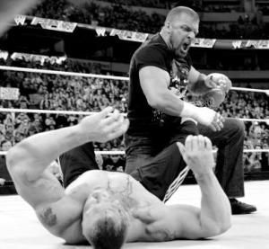 Brock Lesnar vs Triple H