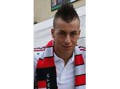 CRESTA TAGLIO CAPELLI Stephan Shaarawy FAMOSO GIOCATORE DI...