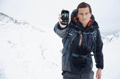 Lo smartphone di Bear Grylls