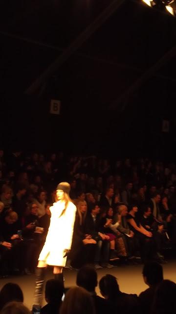 SFILATA BYBLOS MILANO: BENTORNATA, DARK LADY!!!