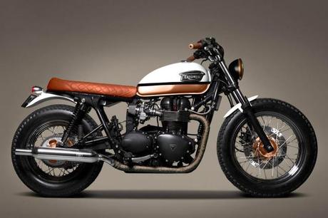 Tug Triumph Bonneville