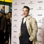 Robbie Williams lancia “Farrell”, la sua linea di moda maschile