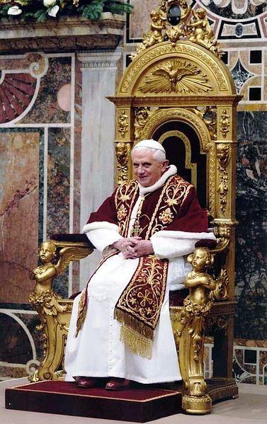 Pope_Benedict_XVI_1