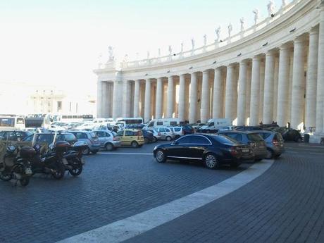 Le condizioni di Piazza San Pietro. Ora avete capito perché Ratzinger ha deciso di andarsene?