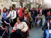 protesta disabili invade Regione Toscana