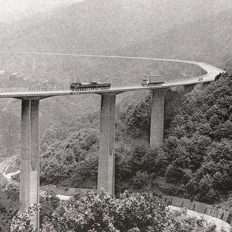 Nel nome del popolo italiano: la triennale