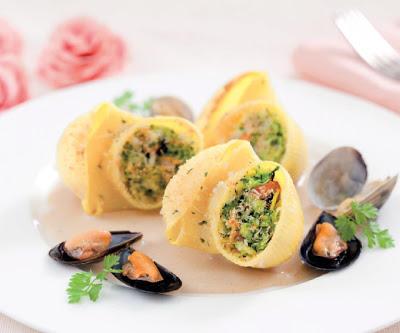 CONCHIGLIONI RIPIENI CON RISO E COZZE