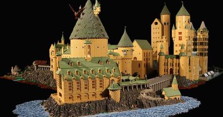 inspiration-harry-potter-hogwarts-school-built-with-lego