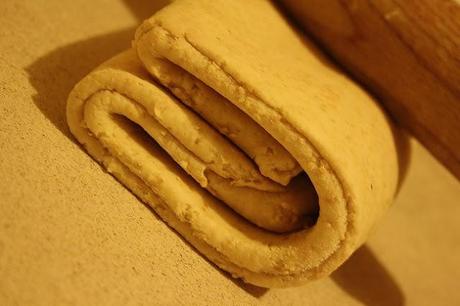 Pasta sfoglia integrale con  fiocchi di avena.