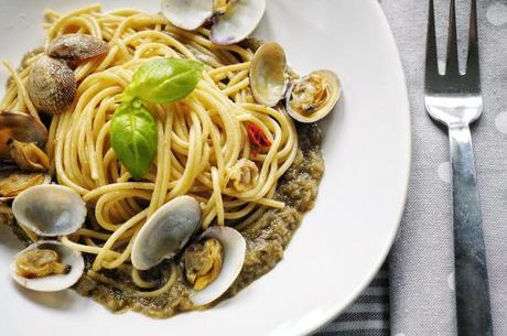 Spaghetti vongole con qualcosa in più