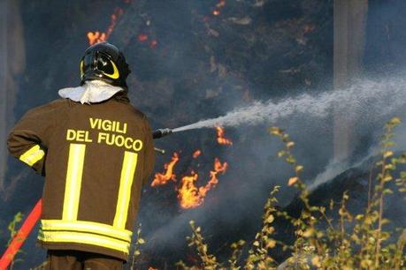 vigili-del-fuoco-in-azione