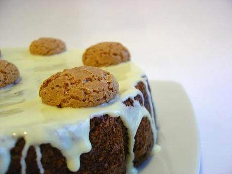 Torta cioccolato banane e amaretti