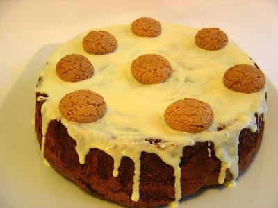 Torta cioccolato banane e amaretti