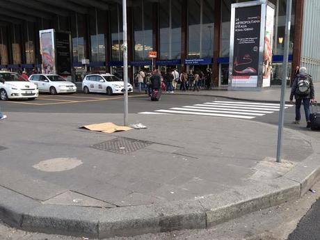 Un sabato a Roma Termini in quindici foto