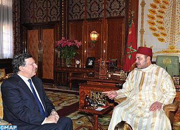 sm_le_roi-_le_president_de_la_commission_europeenne-m