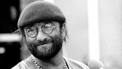 Lucio Dalla un anno senza un ricordo affettuoso !