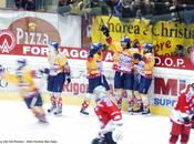 Hockey ghiaccio: Asiago travolge Campioni d’Italia Bolzano vola semifinale. Passano anche Valpusteria Valpellice. grande Cortina porta Renon Gara Vito Romeo)