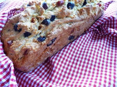 PLUMCAKE alle OLIVE e SALAMINO PICCANTE