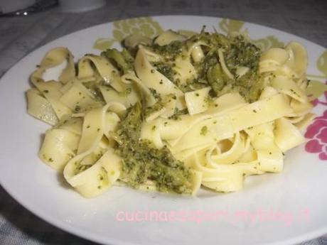 tagliatelle all'uovo e broccoli.JPG