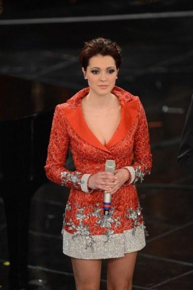 Sanremo 2013: tutti i look dei cantanti e degli ospiti della prima serata, le foto