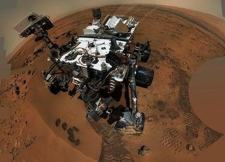 Curiosity sol 84  MAHLI self portrait 9332 x 6728 pixel