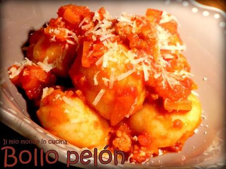 BOLLO PELÓN RIPIENI DI FORMAGGIO E SALAMELLA, CON SALSA DI POMODORO