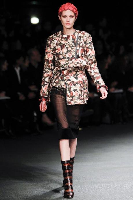 Paris Fashion Week #5 : Il femminismo di Givenchy , l'occhio vigile di  Kenzo , il patchwork di Jean Paul Gaultier