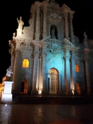 La magia di piazza Duomo ad Ortigia (Siracusa)