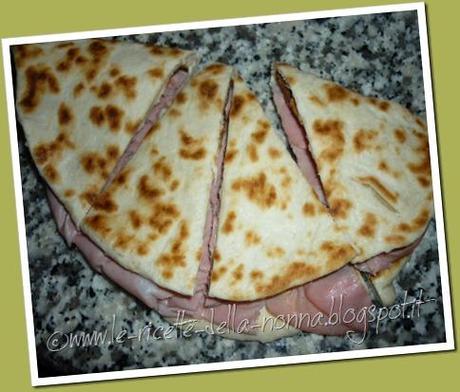 Piadina con la mortadella (9)