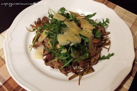 Straccetti di manzo con carciofi e olive