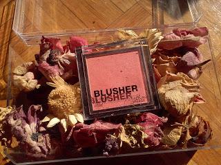 Blusher 