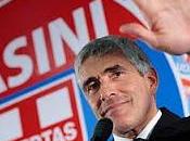 Casini: canto cigno.