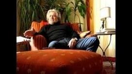 The Wall Street Journal intervista Beppe Grillo. 10/02/2013 2/2