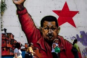 HUGO CHAVEZ E IL VENEZUELA: STORIA E RINASCITA