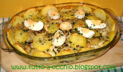 Portogallo - Bacalhau à Gomes de Sà (Baccalà al forno con patate e cipolle)